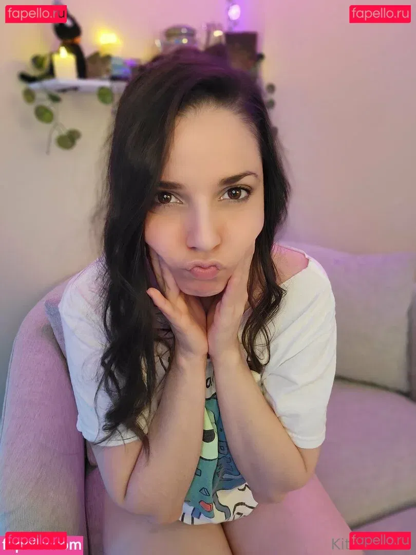 kitatochips Onlyfans Photo Gallery 