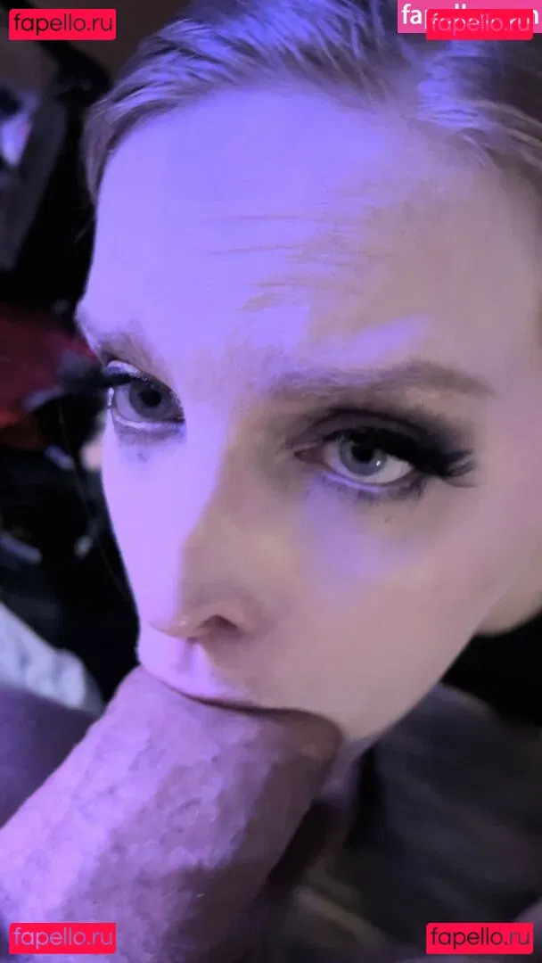 SubmittedRose Onlyfans Photo Gallery 