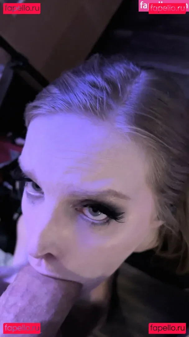 SubmittedRose Onlyfans Photo Gallery 