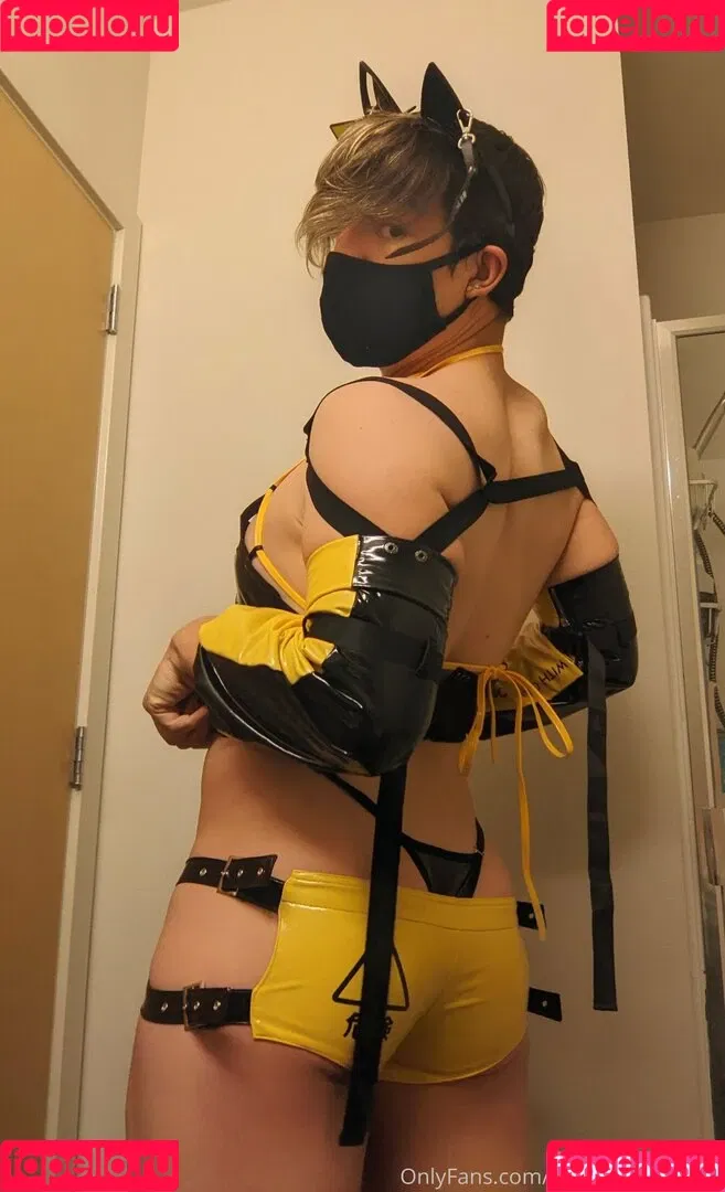 queerbunnybabe Onlyfans Photo Gallery 
