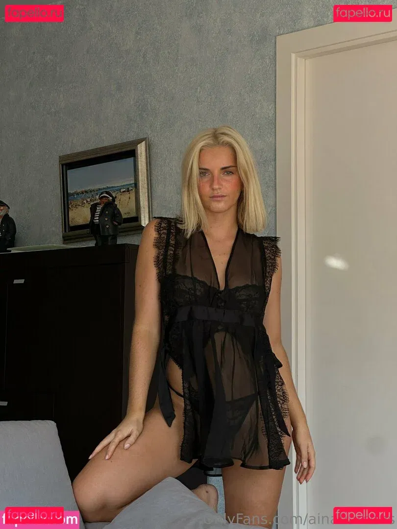 ainabarcons Onlyfans Photo Gallery 