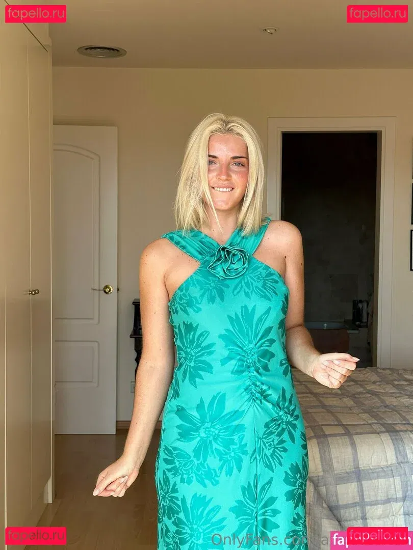 ainabarcons Onlyfans Photo Gallery 