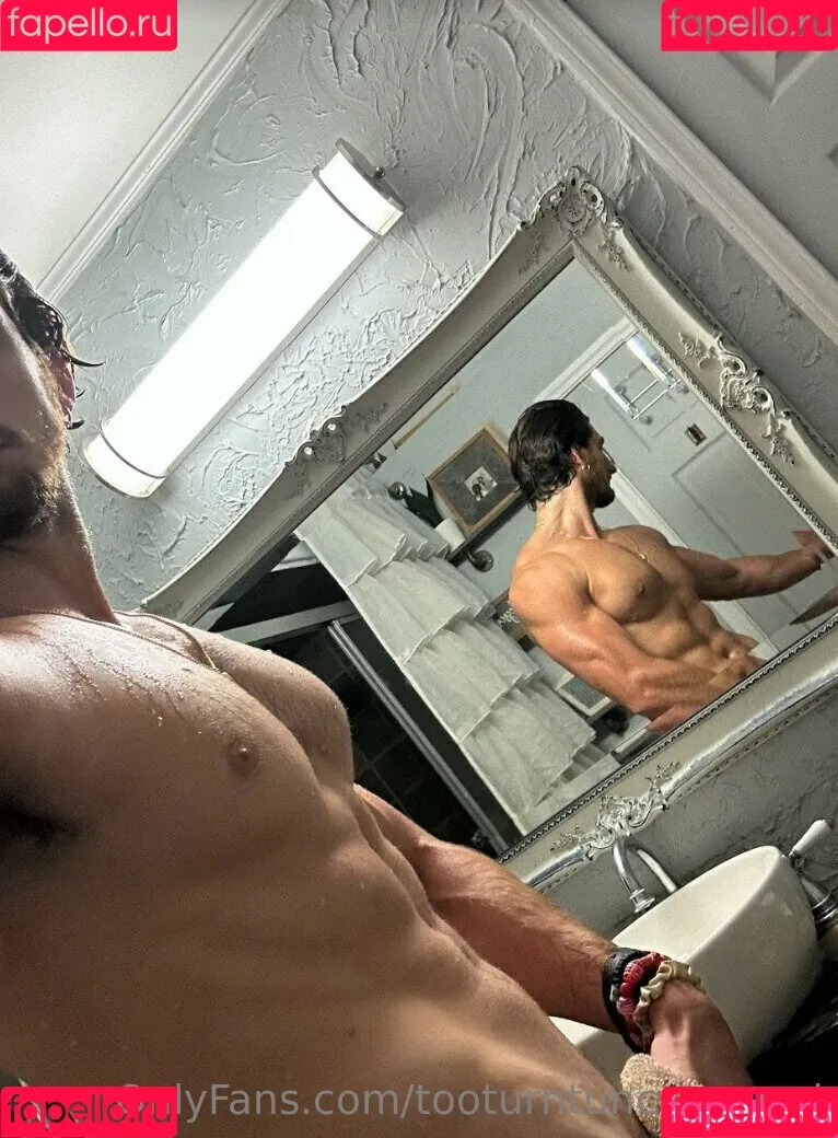 tooturntuncensored Onlyfans Photo Gallery 