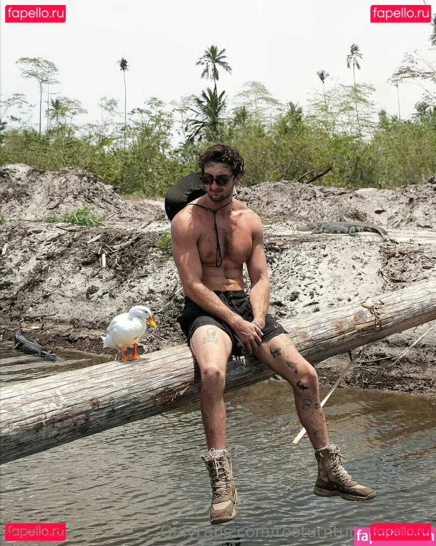 tooturntuncensored Onlyfans Photo Gallery 