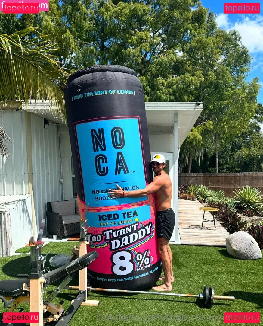 tooturntuncensored Onlyfans Photo Gallery 