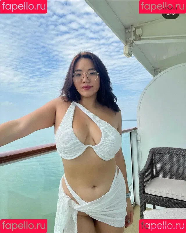 Mathilda Huang Onlyfans Photo Gallery 
