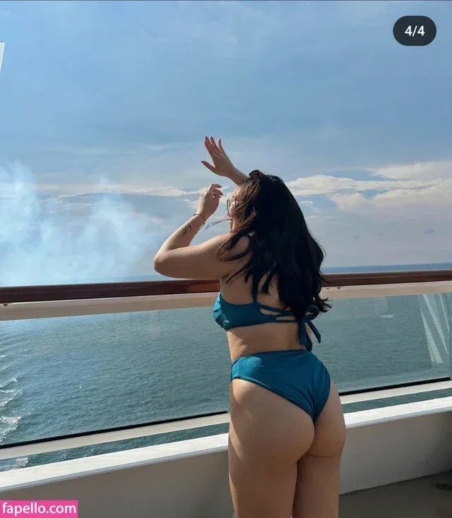 Mathilda Huang Onlyfans Photo Gallery 