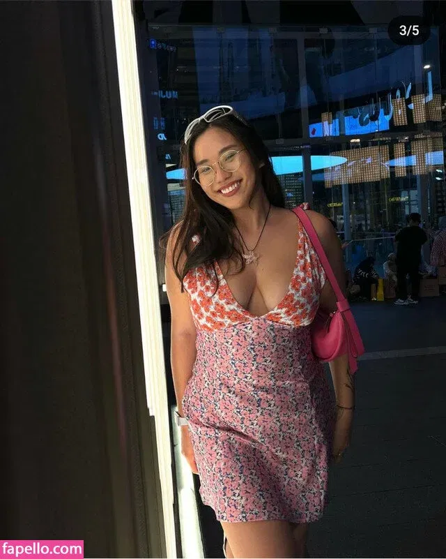 Mathilda Huang Onlyfans Photo Gallery 