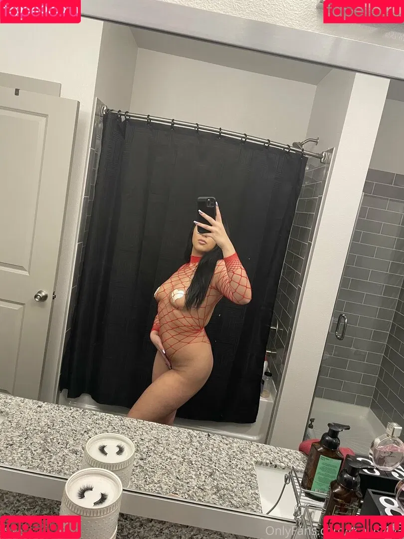 ccalii9403 Onlyfans Photo Gallery 