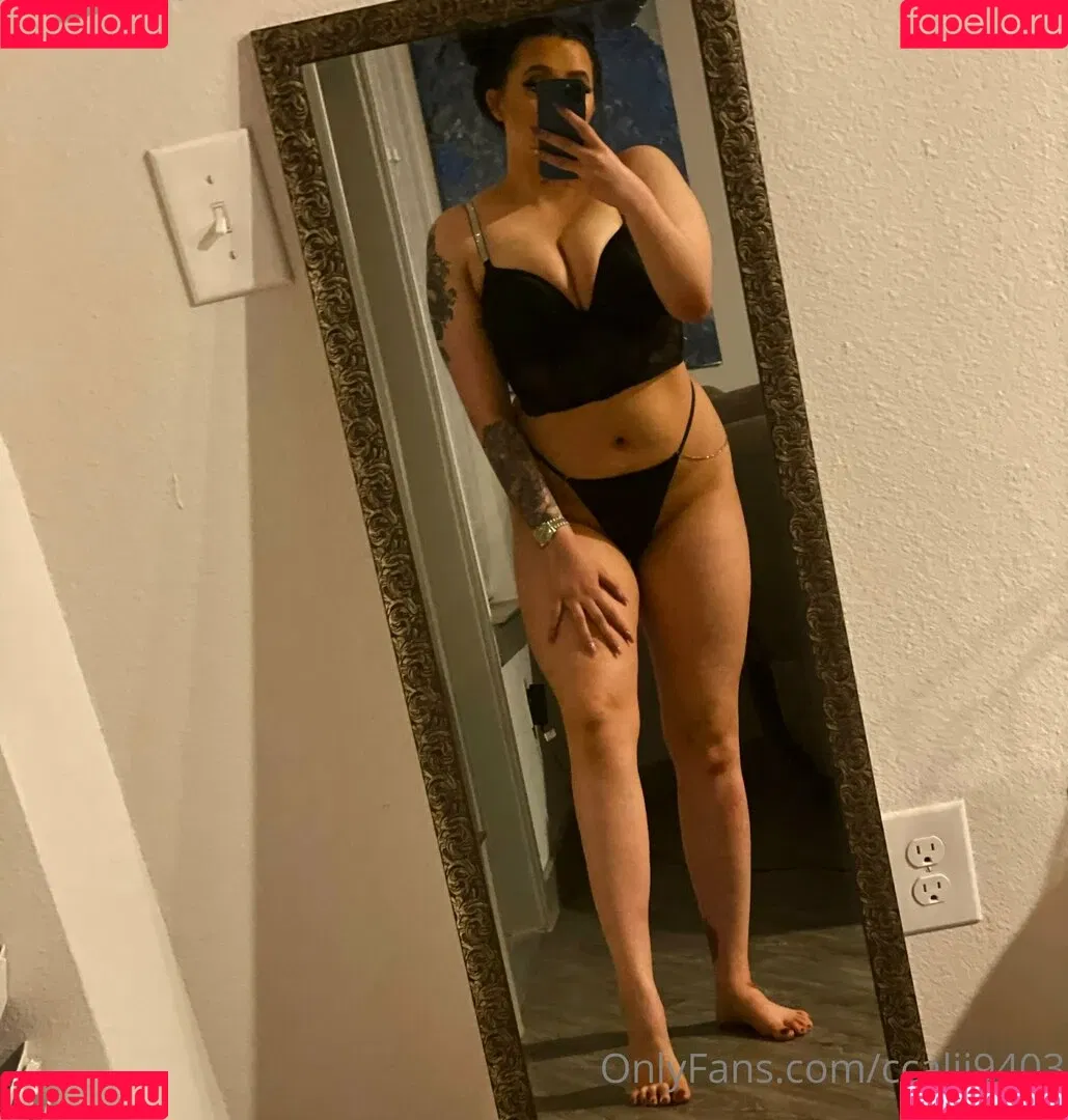 ccalii9403 Onlyfans Photo Gallery 