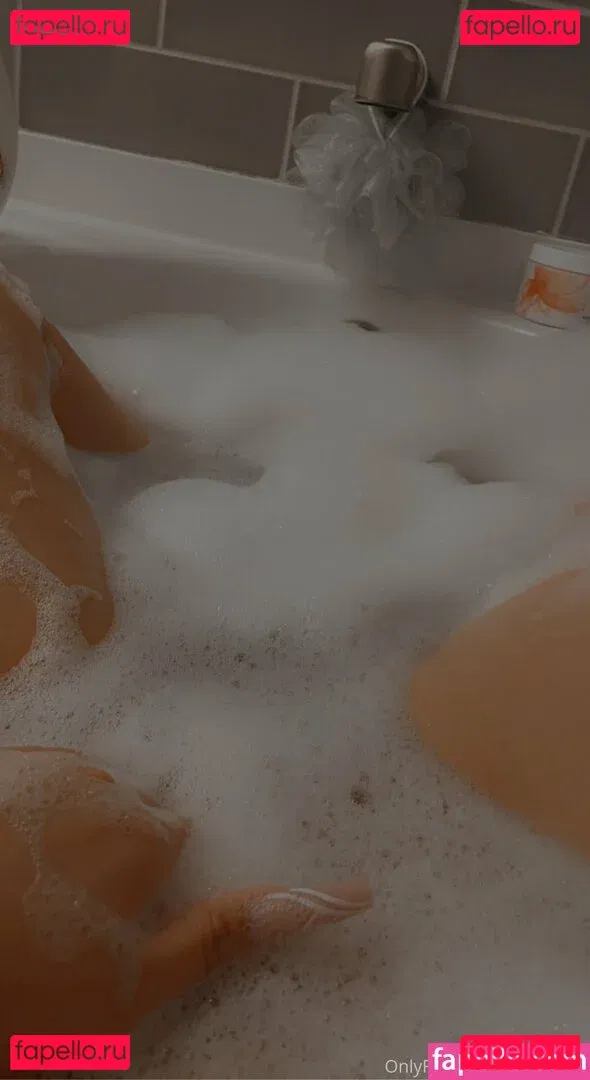 ccalii9403 Onlyfans Photo Gallery 