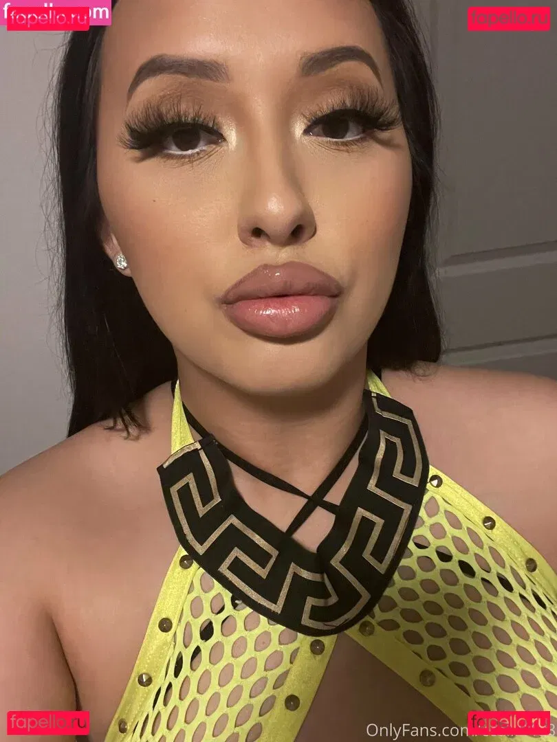 ccalii9403 Onlyfans Photo Gallery 