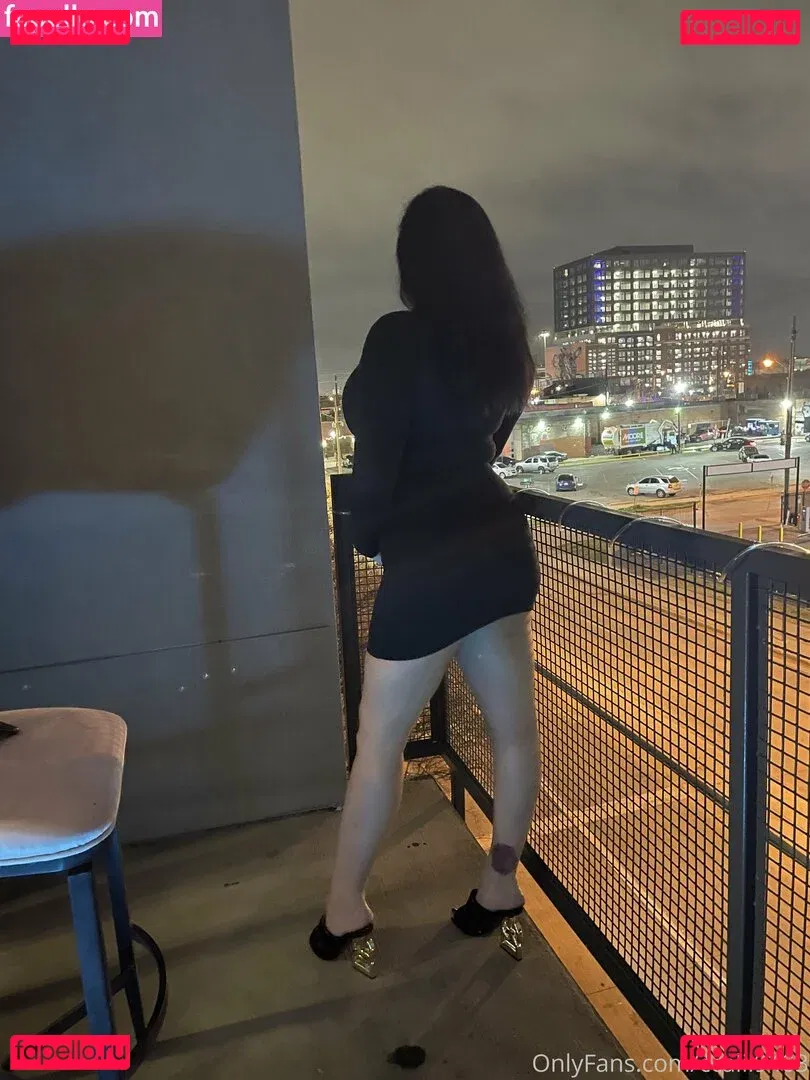 ccalii9403 Onlyfans Photo Gallery 