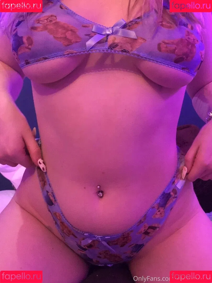 elkesophiaa Onlyfans Photo Gallery 