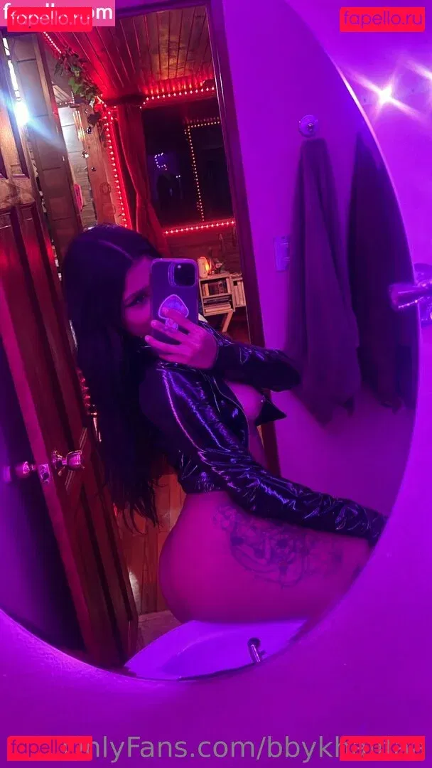 bbykhalifaa Onlyfans Photo Gallery 
