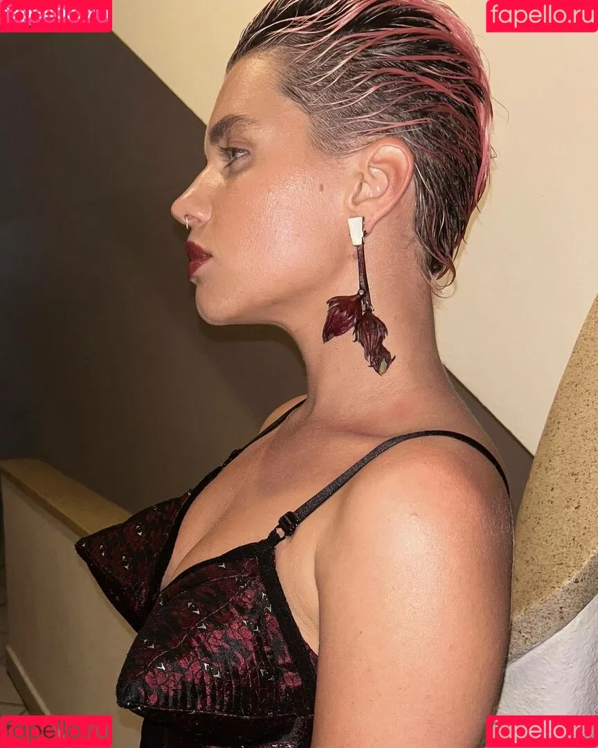 Bruna Linzmeyer Onlyfans Photo Gallery 