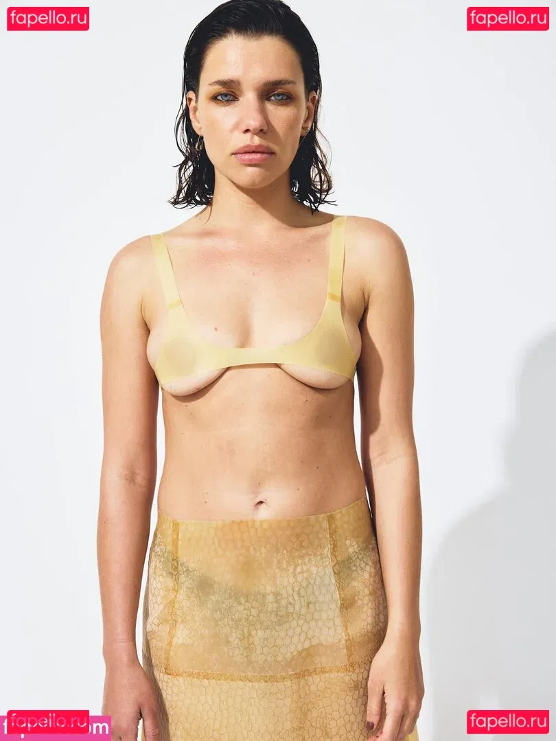 Bruna Linzmeyer Onlyfans Photo Gallery 