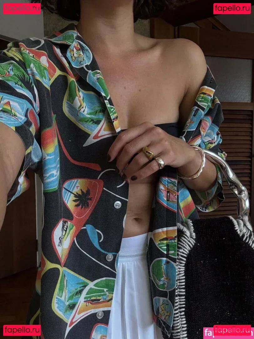 Bruna Linzmeyer Onlyfans Photo Gallery 