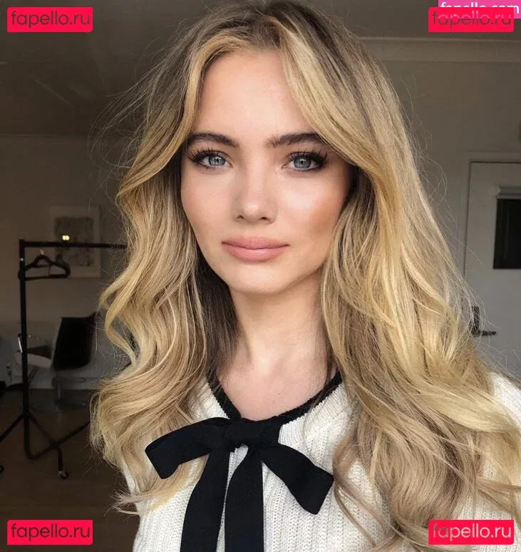 Freya A Onlyfans Photo Gallery 