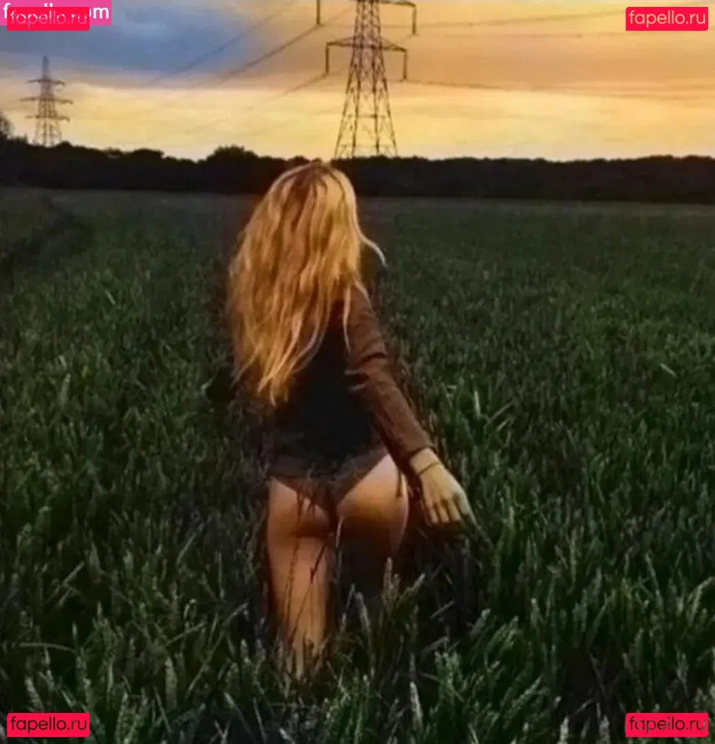 Freya A Onlyfans Photo Gallery 