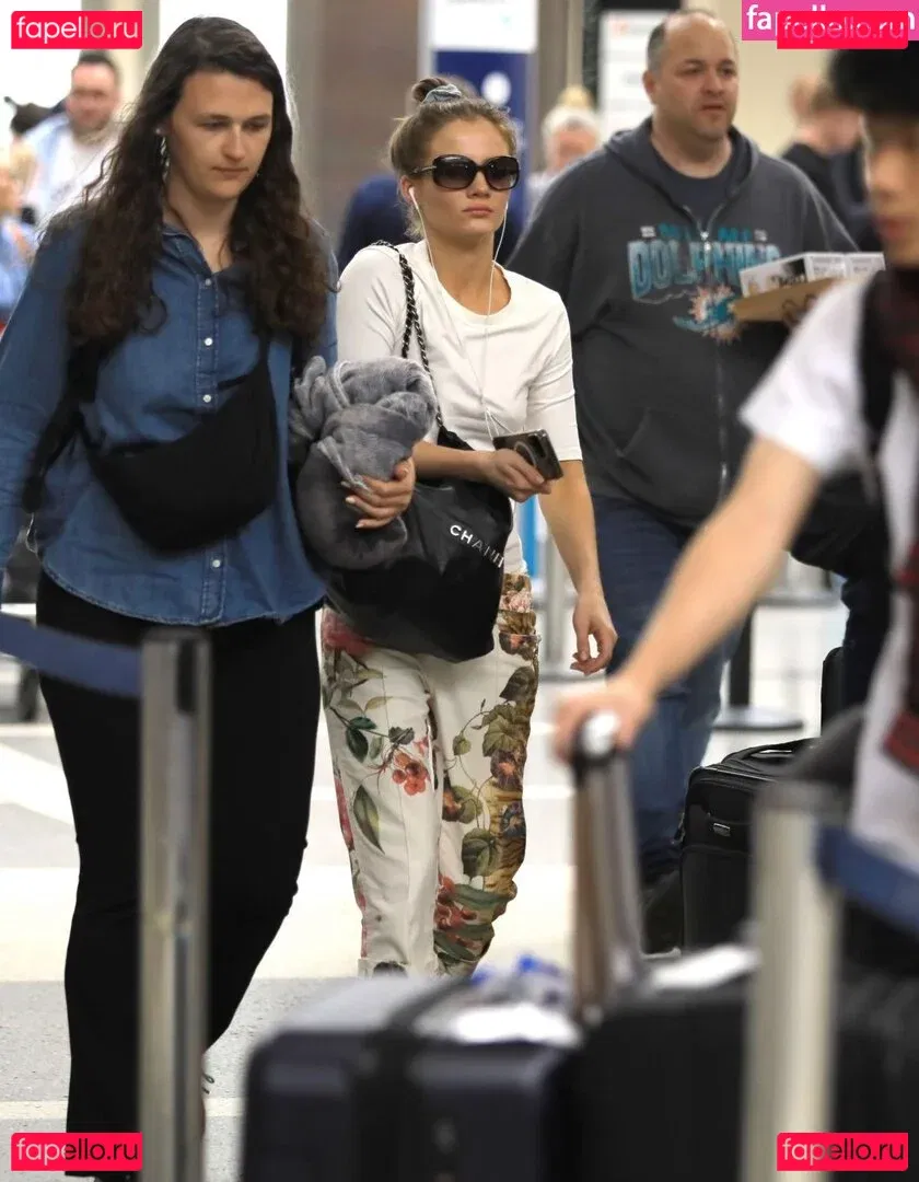 Freya A Onlyfans Photo Gallery 