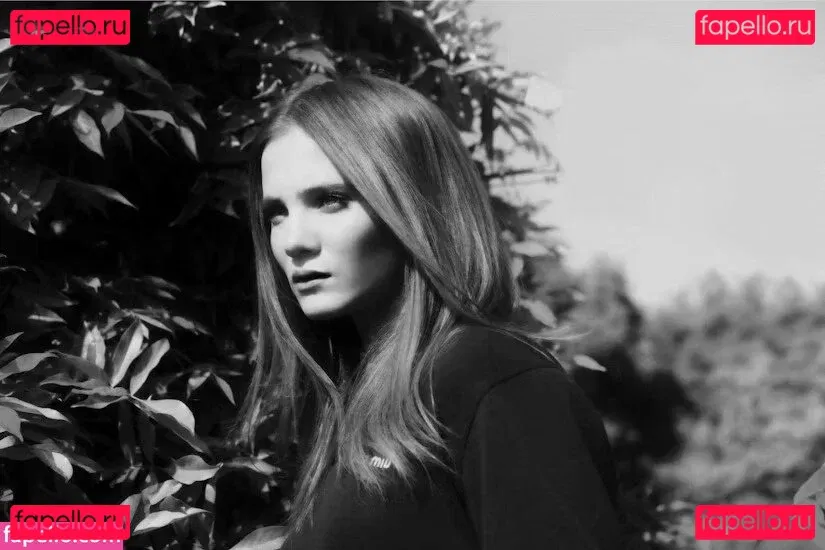 Freya A Onlyfans Photo Gallery 