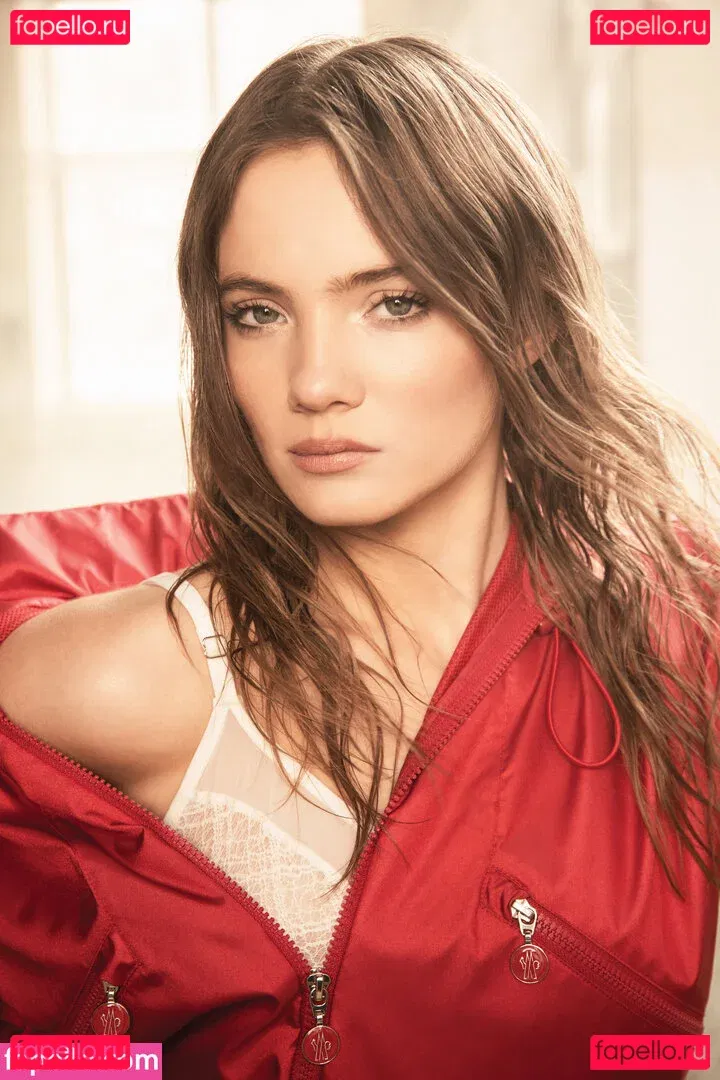 Freya A Onlyfans Photo Gallery 