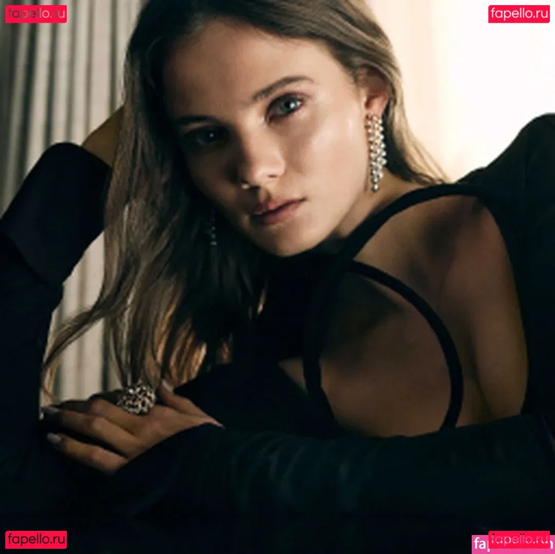 Freya A Onlyfans Photo Gallery 