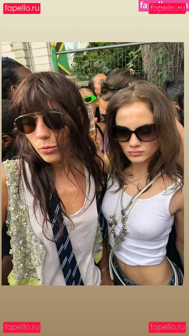 Freya A Onlyfans Photo Gallery 