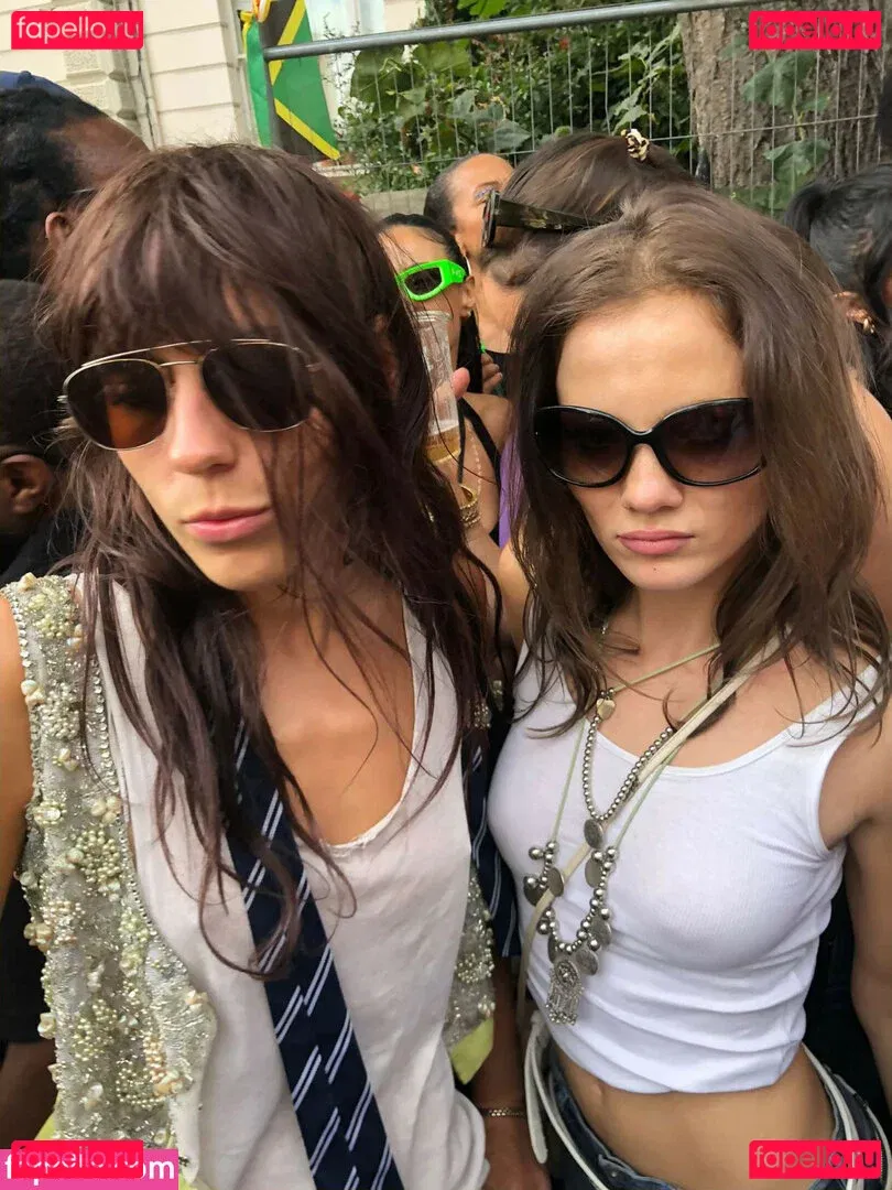 Freya A Onlyfans Photo Gallery 