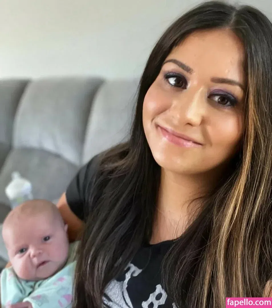 Aida Cortes Onlyfans Photo Gallery 