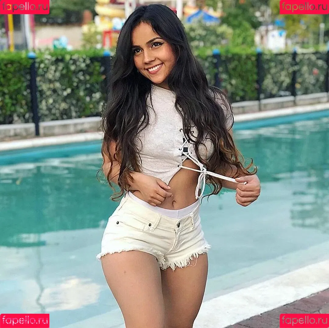 Aida Cortes Onlyfans Photo Gallery 