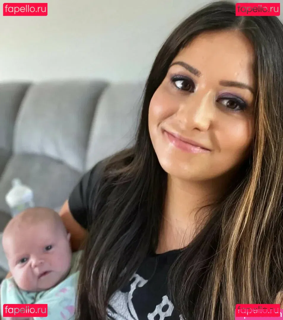 Aida Cortes Onlyfans Photo Gallery 