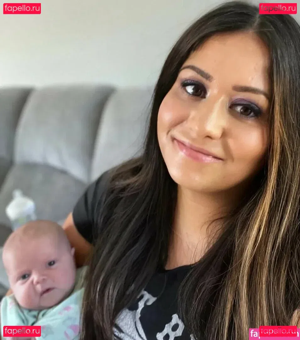 Aida Cortes Onlyfans Photo Gallery 