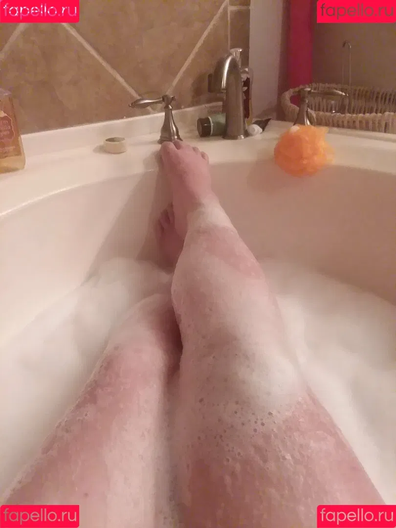 onechubbywitch Onlyfans Photo Gallery 