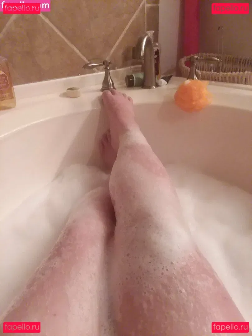 onechubbywitch Onlyfans Photo Gallery 