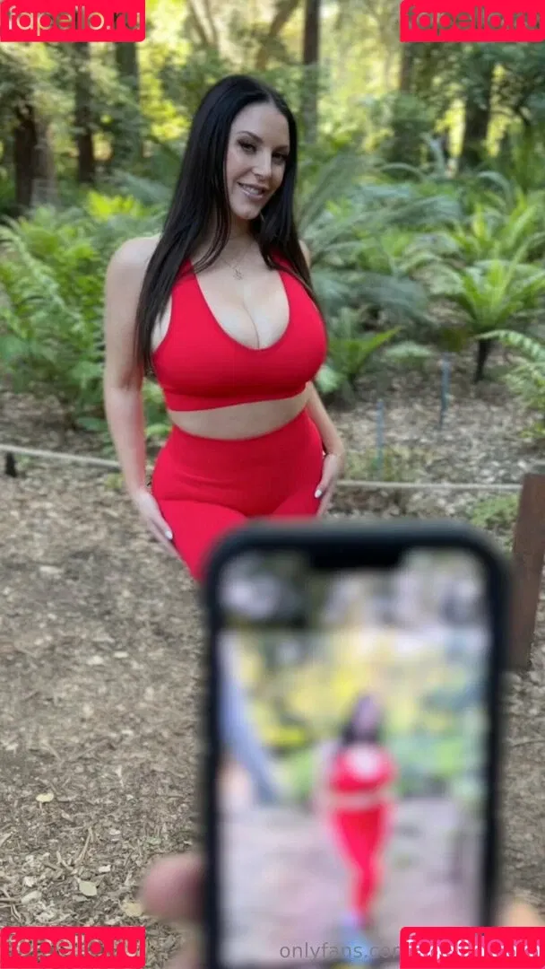 angelawhite Onlyfans Photo Gallery 