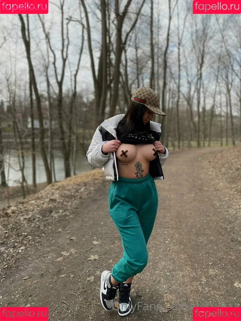 petulkaa Onlyfans Photo Gallery 