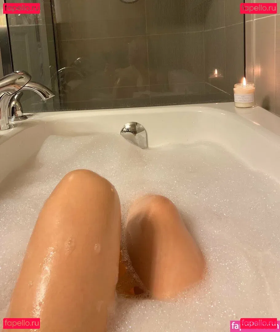 Vyxia Vyxphan Onlyfans Photo Gallery 