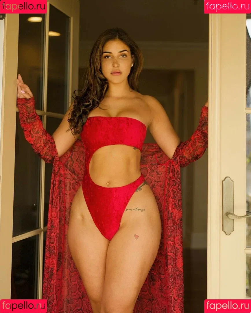 Alyssa Sorto Onlyfans Photo Gallery 