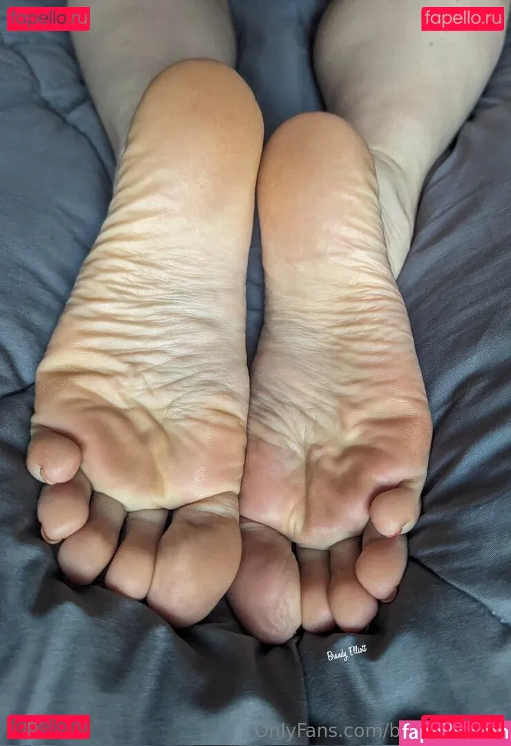 brandyelliott Onlyfans Photo Gallery 