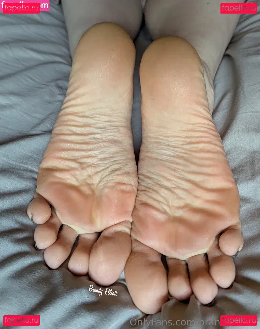 brandyelliott Onlyfans Photo Gallery 