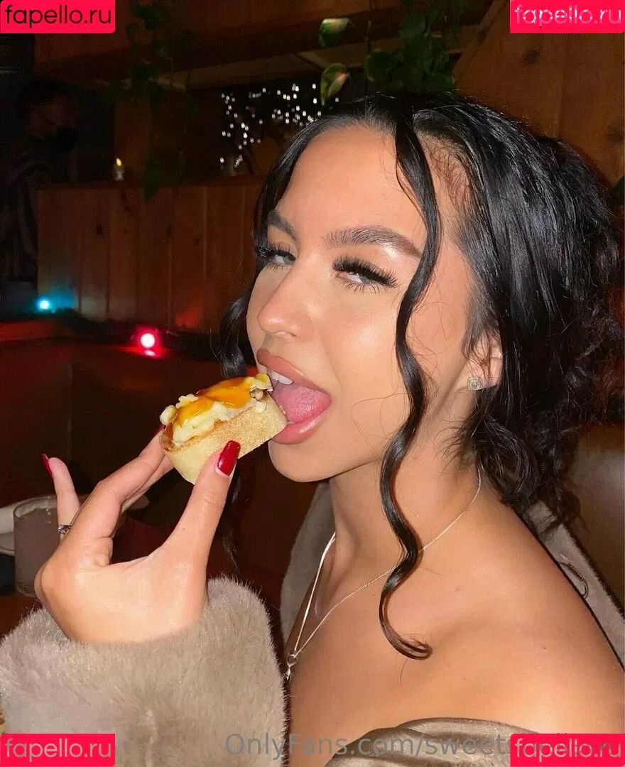 sweetsbellaxo Onlyfans Photo Gallery 