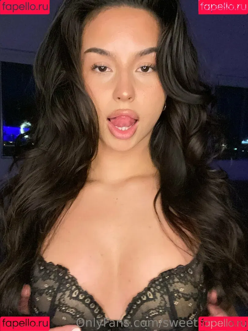 sweetsbellaxo Onlyfans Photo Gallery 