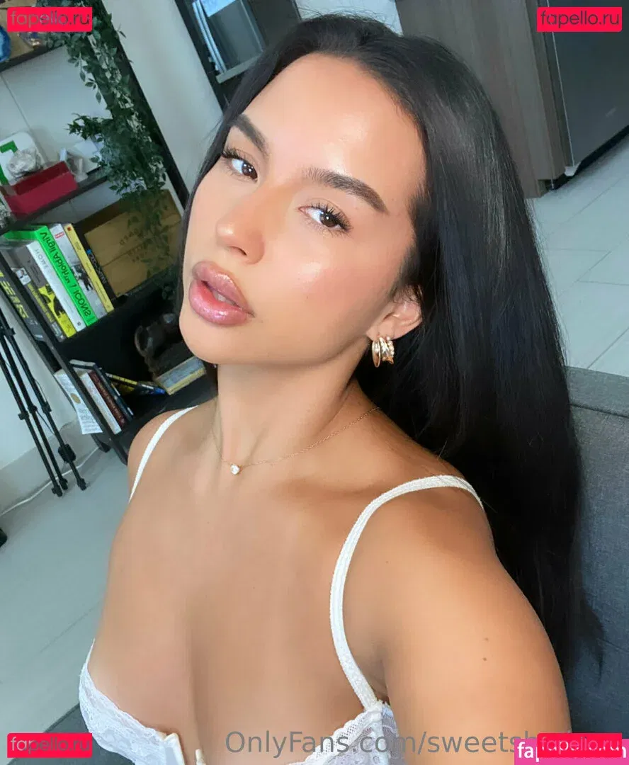 sweetsbellaxo Onlyfans Photo Gallery 