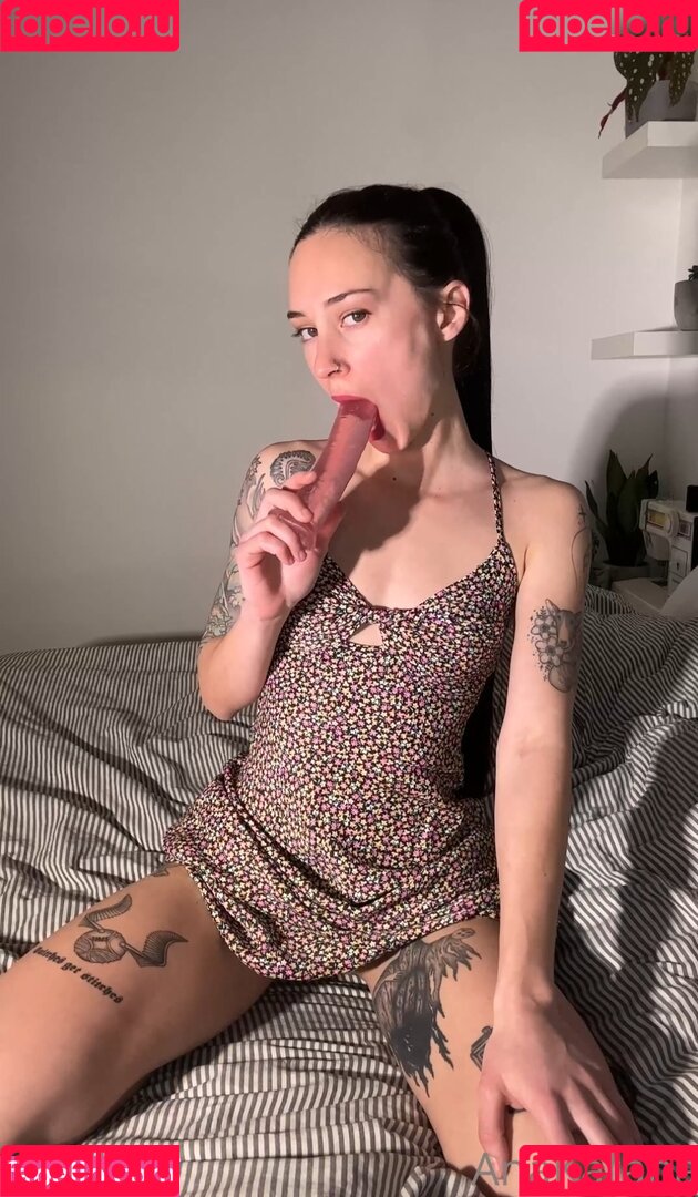 Ana Katana Onlyfans Photo Gallery 