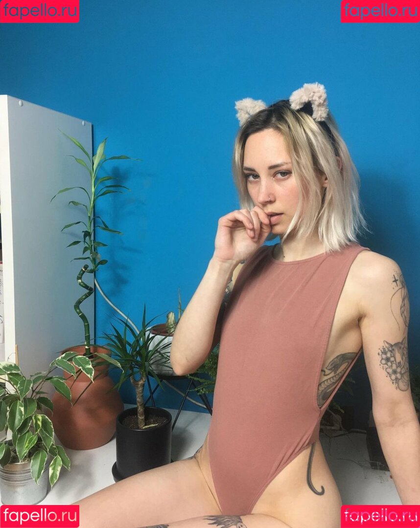 Ana Katana Onlyfans Photo Gallery 