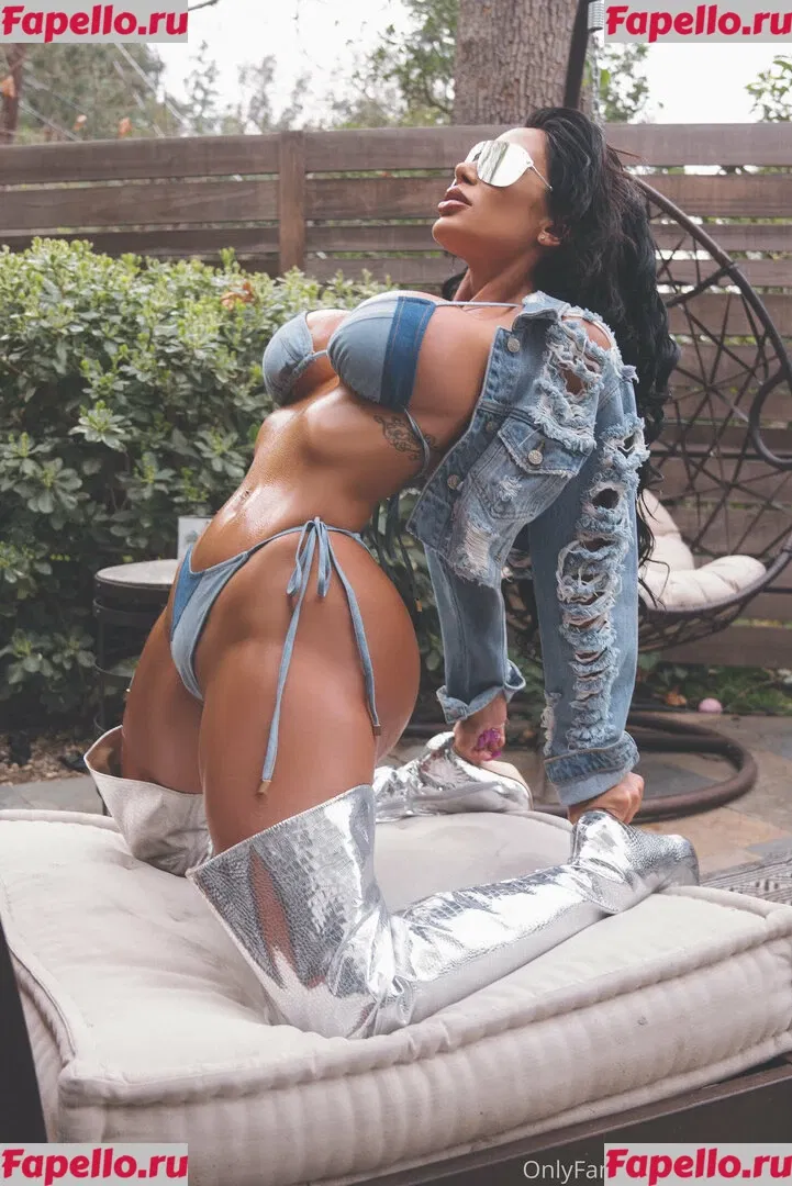 italiastarr Onlyfans Photo Gallery 