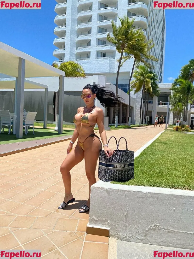 italiastarr Onlyfans Photo Gallery 