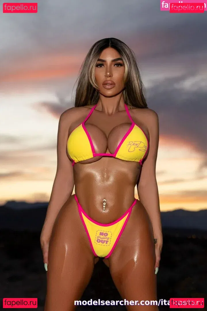 italiastarr Onlyfans Photo Gallery 